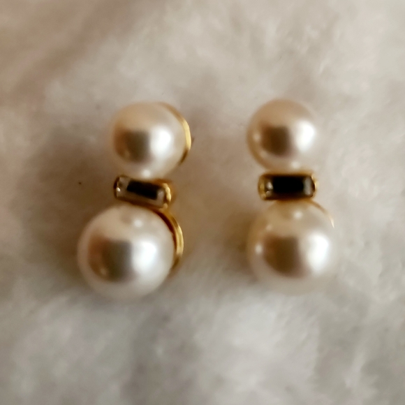 Melissa Lovy Carrie Earrings Pearl and Crystal Stud 18K Gold Plated Classic - Picture 5 of 8
